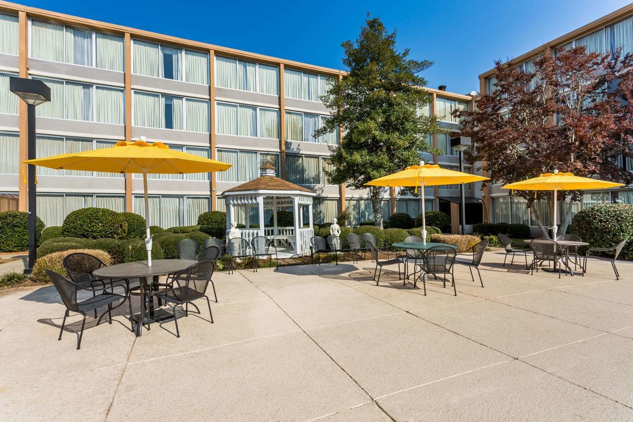 Wyndham Garden Hotel
